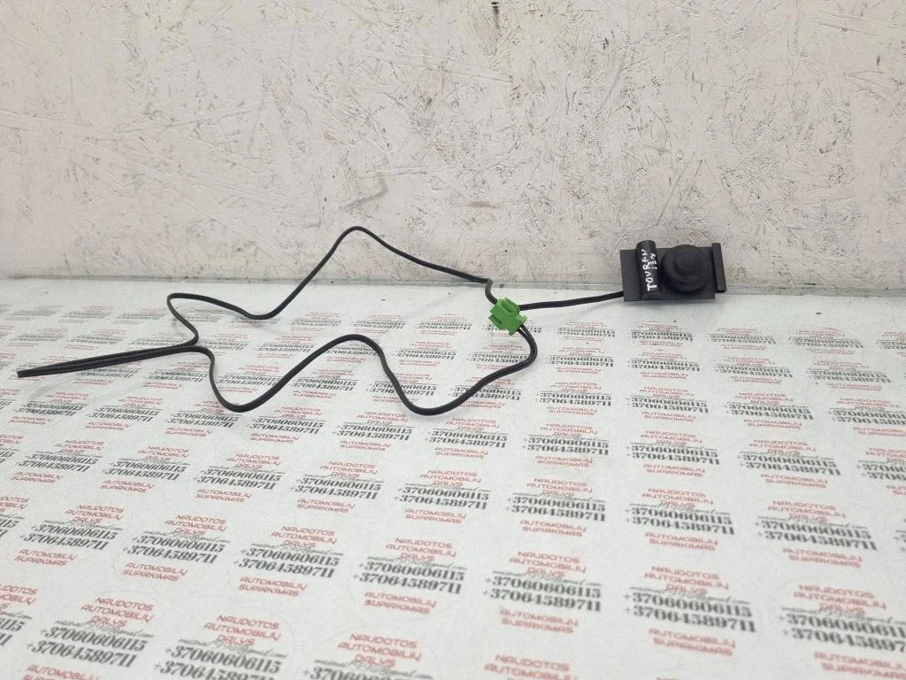 Bonnet alarm switch sensor – Volkswagen Touran II (2010-2016)