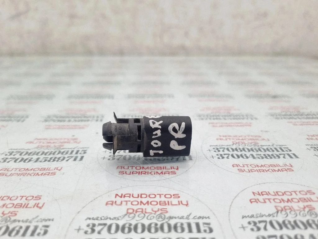 Outside/exterior temperature sensor – Volkswagen Touareg I (2002-2010)