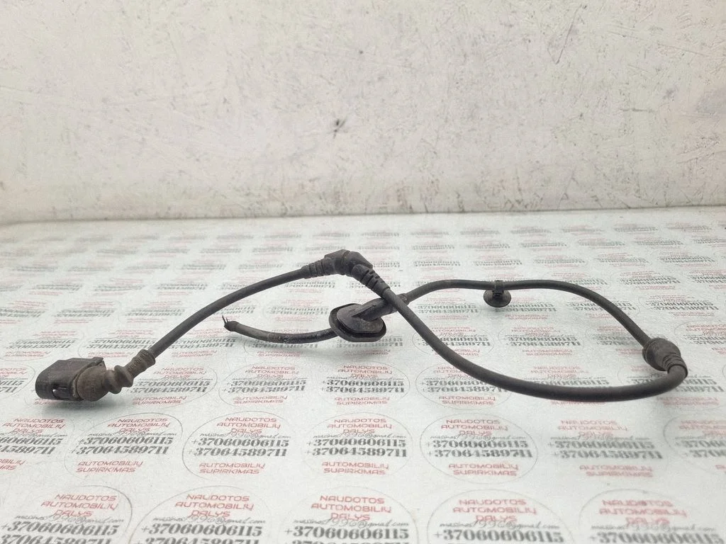 Front ABS sensor wiring – Volkswagen Passat CC (2008-2016)