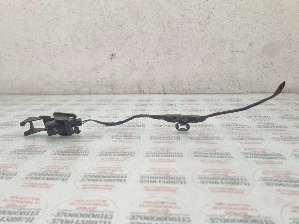 Front ABS sensor wiring – Ford Galaxy (2000-2006)