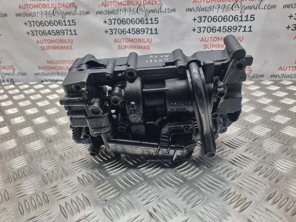 Oil pump balance shaft – Volkswagen Passat B6 (2005-2010)