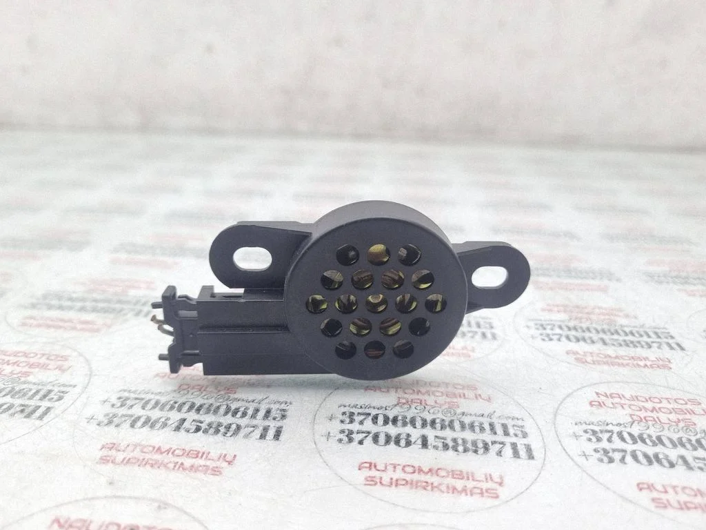 Parking PDC sensor speaker – Volkswagen Touareg I (2002-2010)