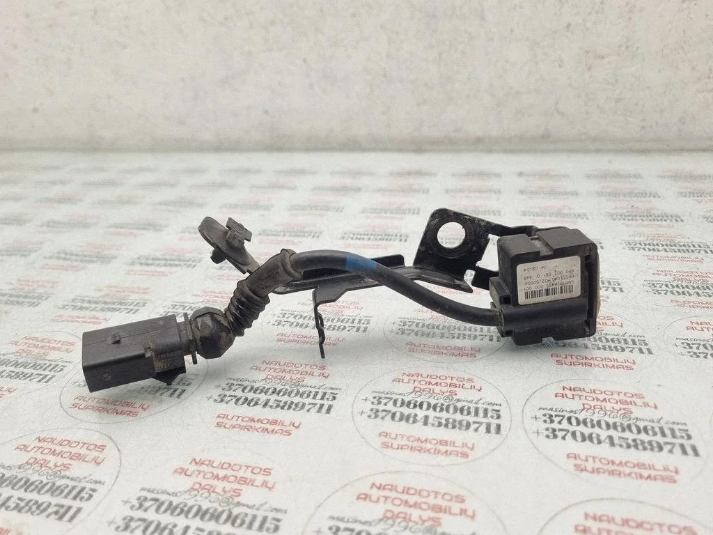 Eesmise vedrustuse kõrgusandur – Audi A8 S8 D3 4E (2002-2009)