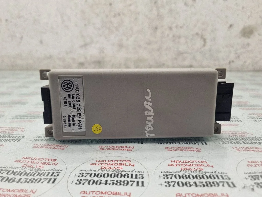 Phone control unit/module – Volkswagen Touran I (2003-2010)
