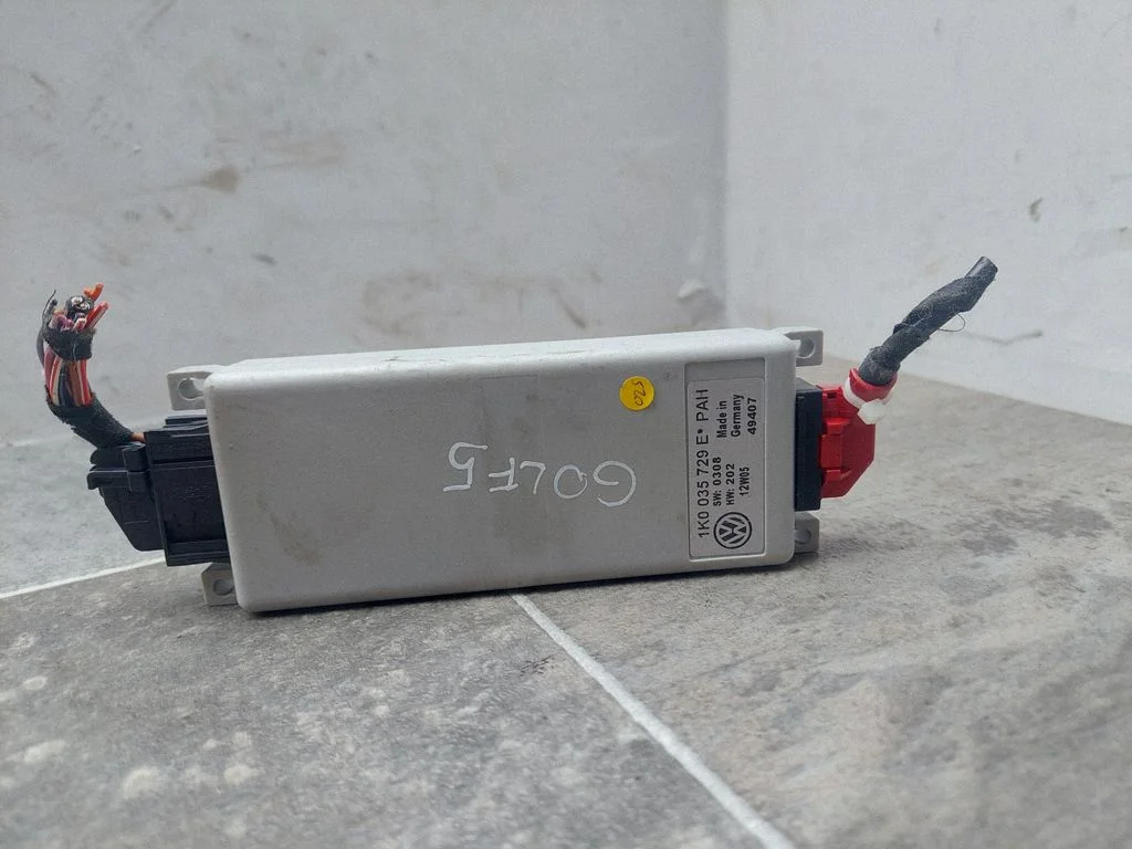 Phone control unit/module – Volkswagen Golf Plus (2005-2013)