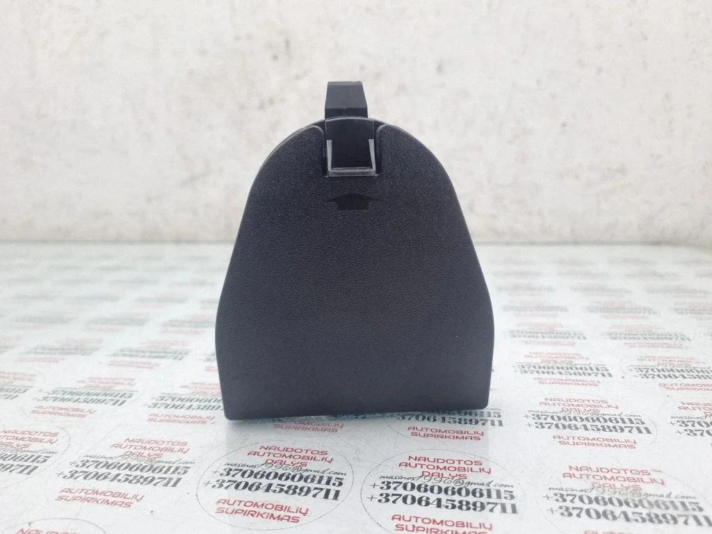 Hazard Warning Triangle Mounting Bracket – Audi A4 Allroad B8 (2008-2016)