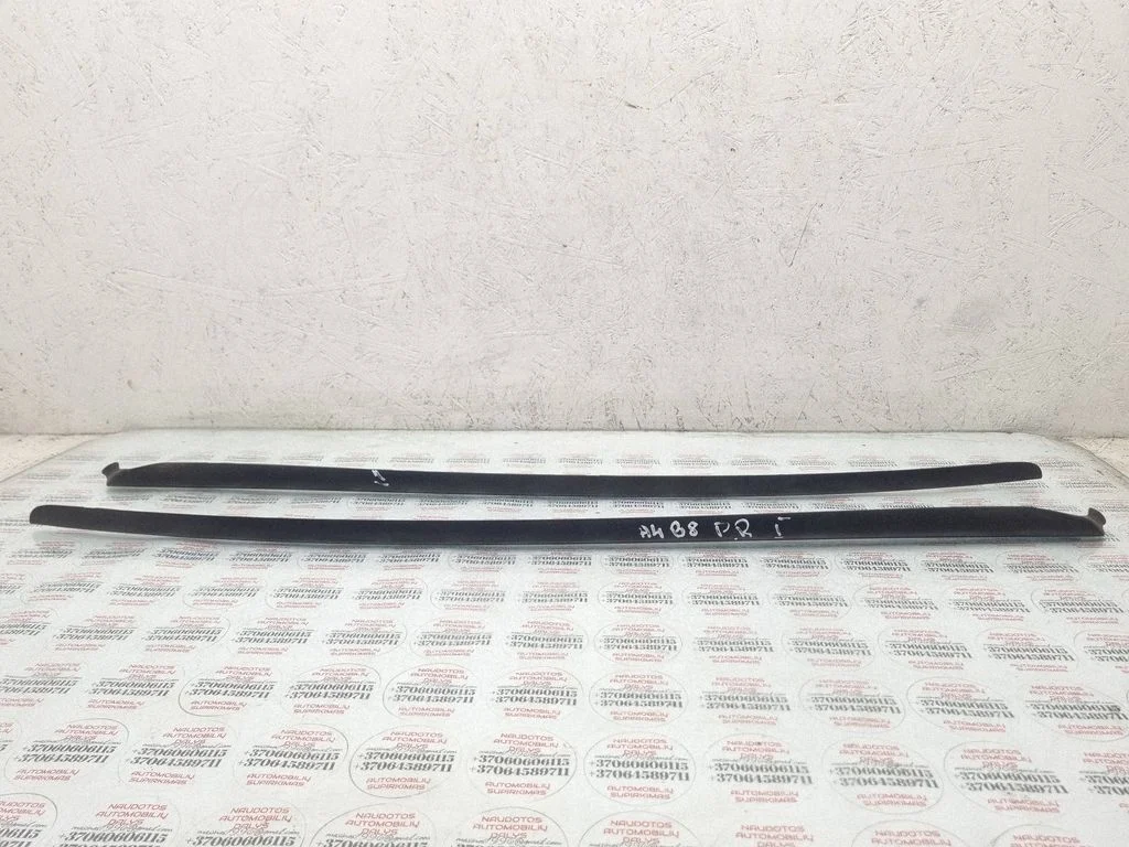 Listwa szyby przedniej – Audi A4 Allroad B8 (2008-2016)