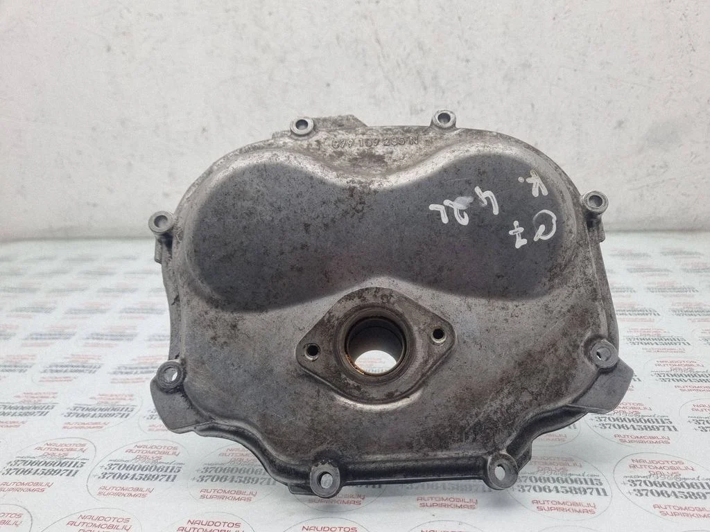 Timing chain cover – Audi Q7 4L (2005-2015)