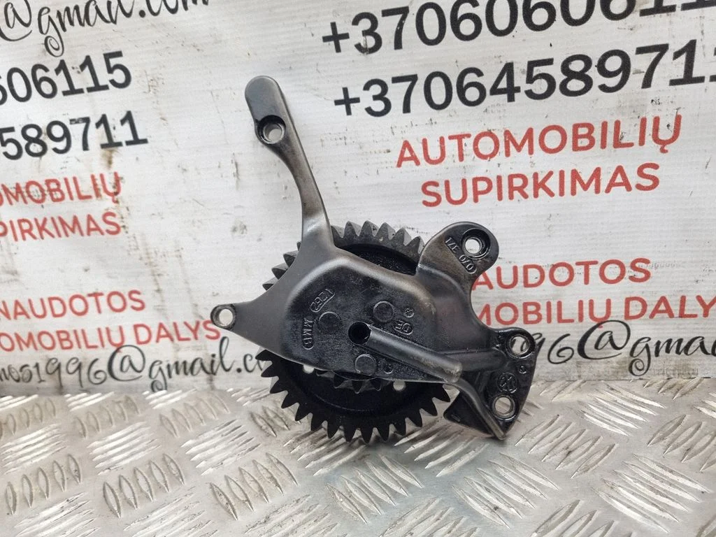 Timing chain sprocket – Volkswagen Touareg I (2002-2010)