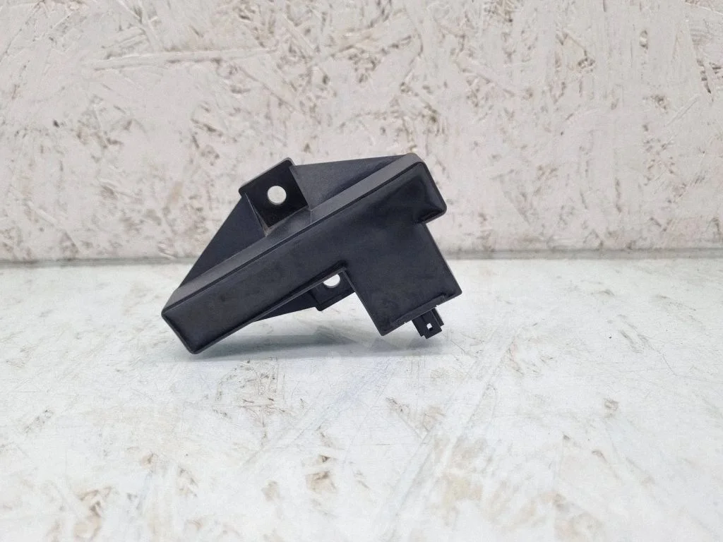 Võtmeta süsteemi KESSY (keyless) juhtplokk/moodul 4F0909141