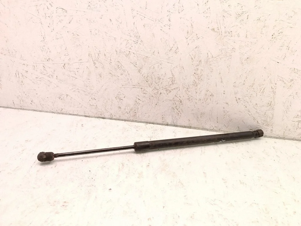 Pakiruumi luugi amortisaator 1T0827550