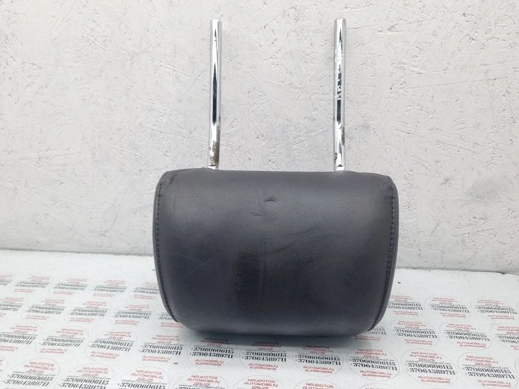 Front seat headrest – Audi A6 Allroad C6 (2006-2011)