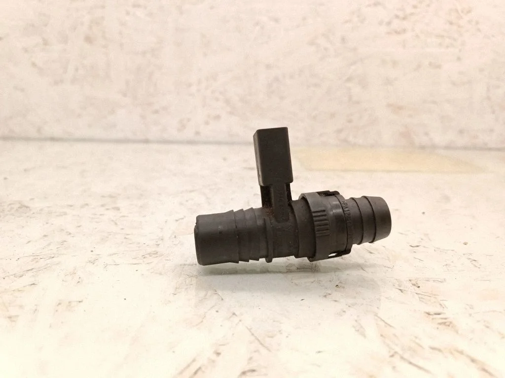 Breather hose sensor 1J0906391B