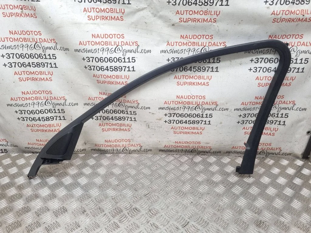 Front door glass trim molding – Audi A4 Allroad B8 (2008-2016)