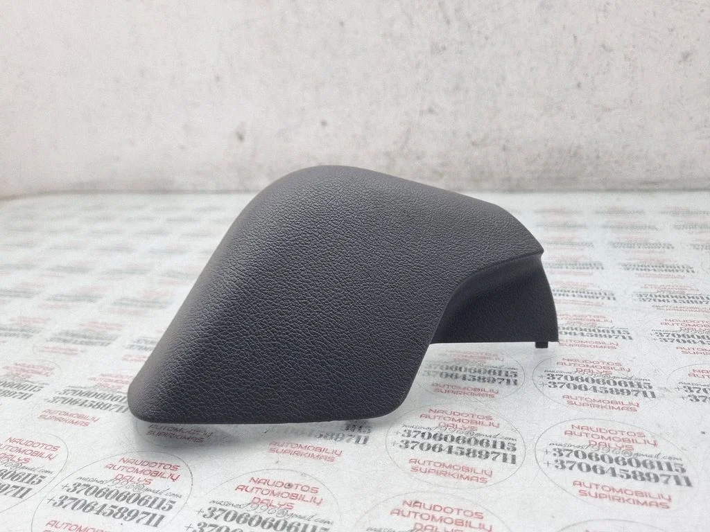 Seat trim – Volkswagen Touareg I (2002-2010)