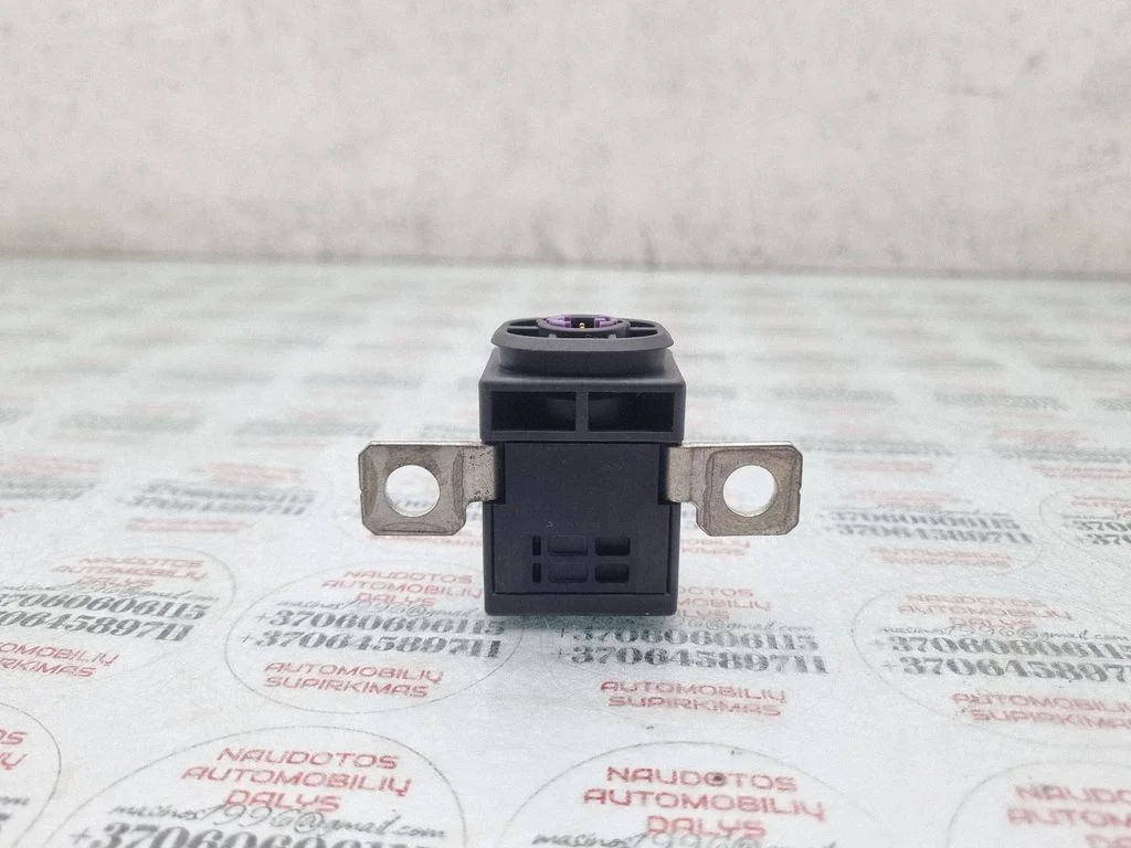 Battery relay fuse – Audi A6 Allroad C6 (2006-2011)