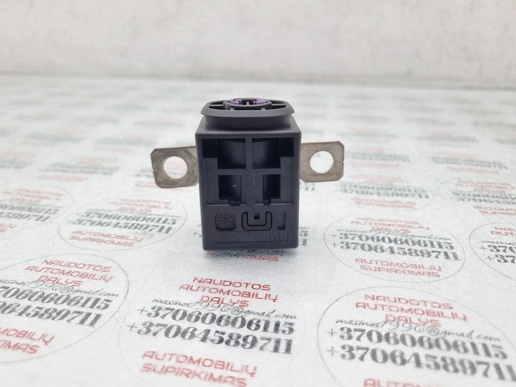 Battery relay fuse – Audi A8 S8 D3 4E (2002-2009)