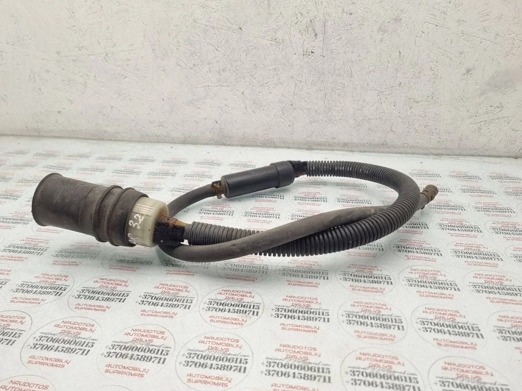 Pneumatic air compressor intake pipe/hose 4E0616860