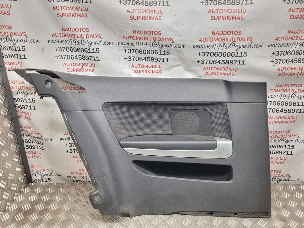 Kupee tagumiste kohtade külje viimistluspaneel – Audi A3 S3 8P (2003-2012)