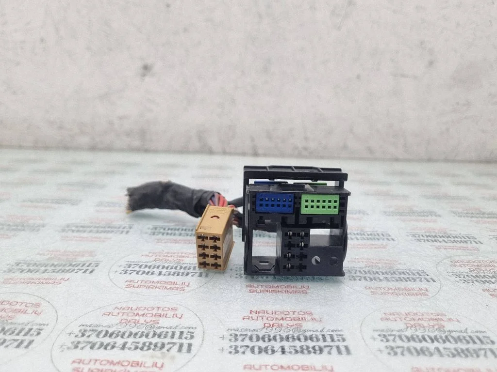 Sound system wiring loom – Volkswagen Passat CC (2008-2016)