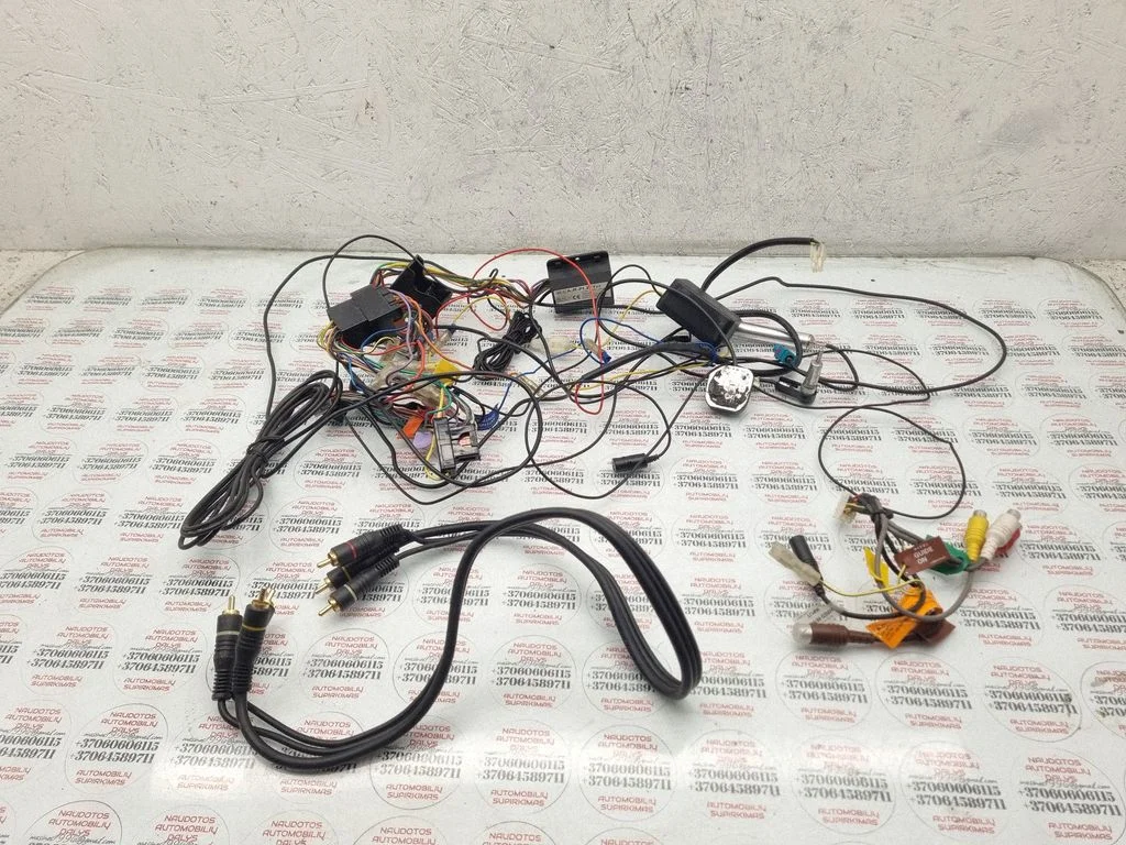 Sound system wiring loom – Skoda Octavia Mk2 (1Z) (2004-2013)
