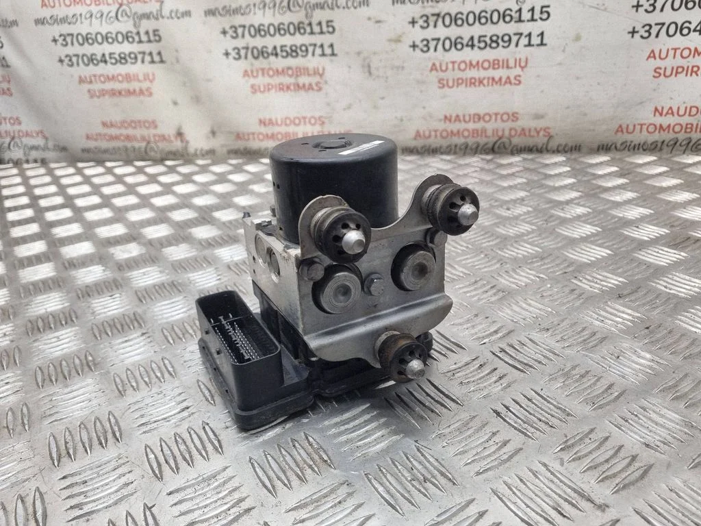 Pompa ABS – Volkswagen Touareg I (2002-2010)