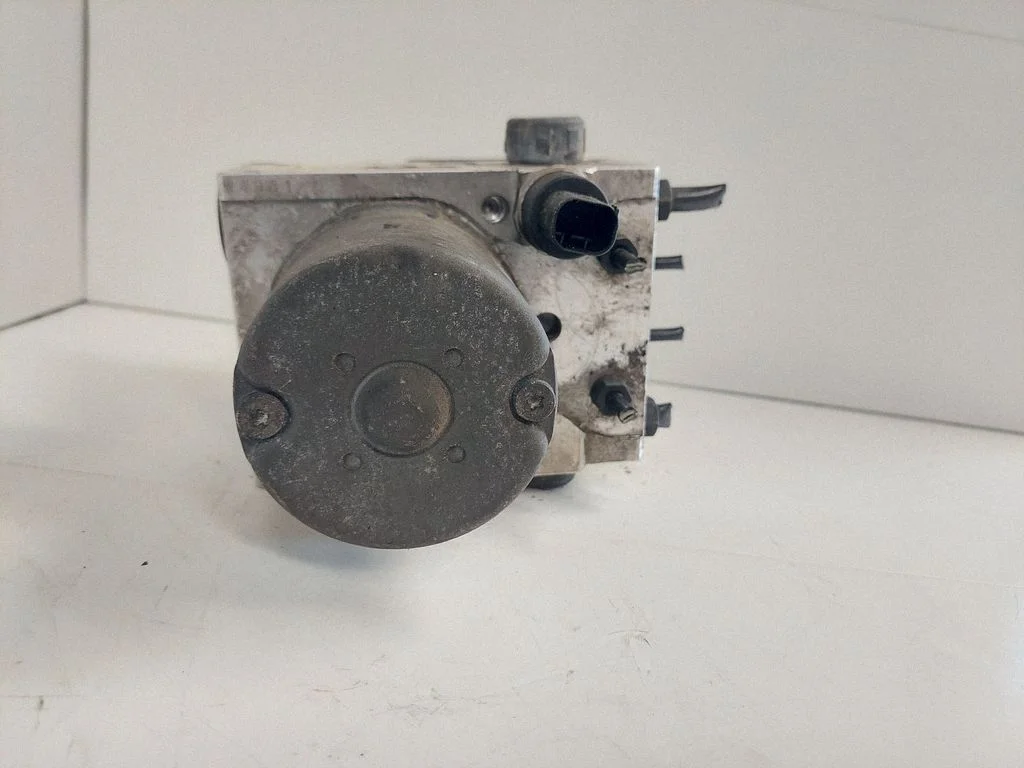 ABS-plokk 4B0614517G