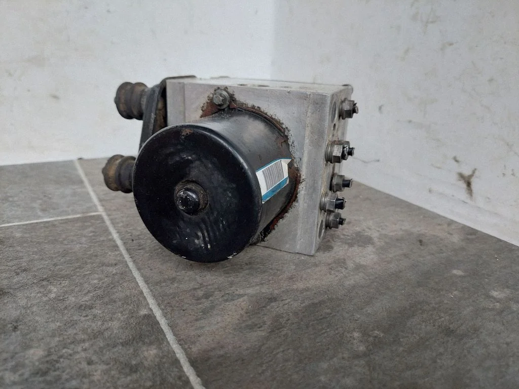 Pompa ABS