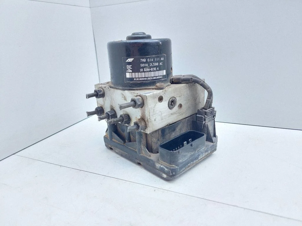 ABS block 7M0614111AA