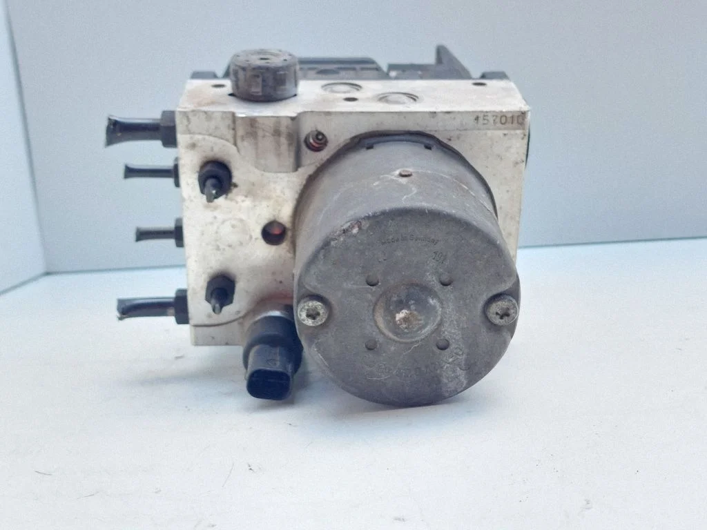 ABS block – Audi A6 S6 C5 4B (1997-2005)