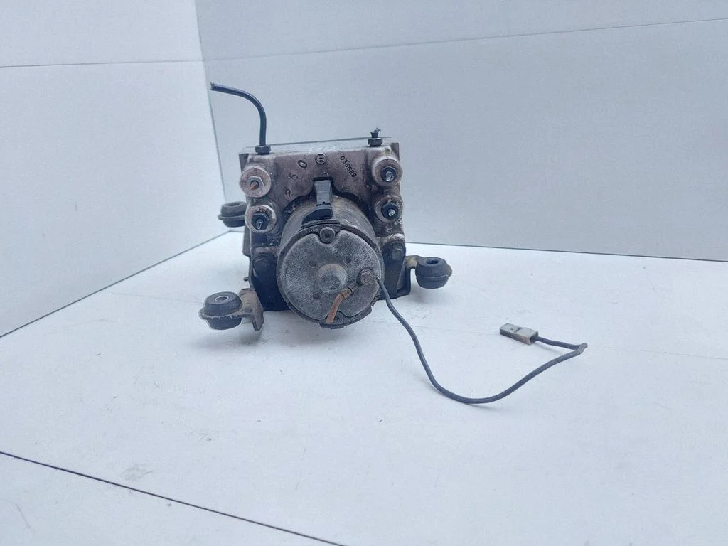 ABS block 8D0614111