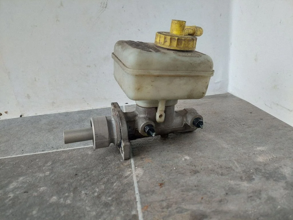 Master brake cylinder 1J1611349