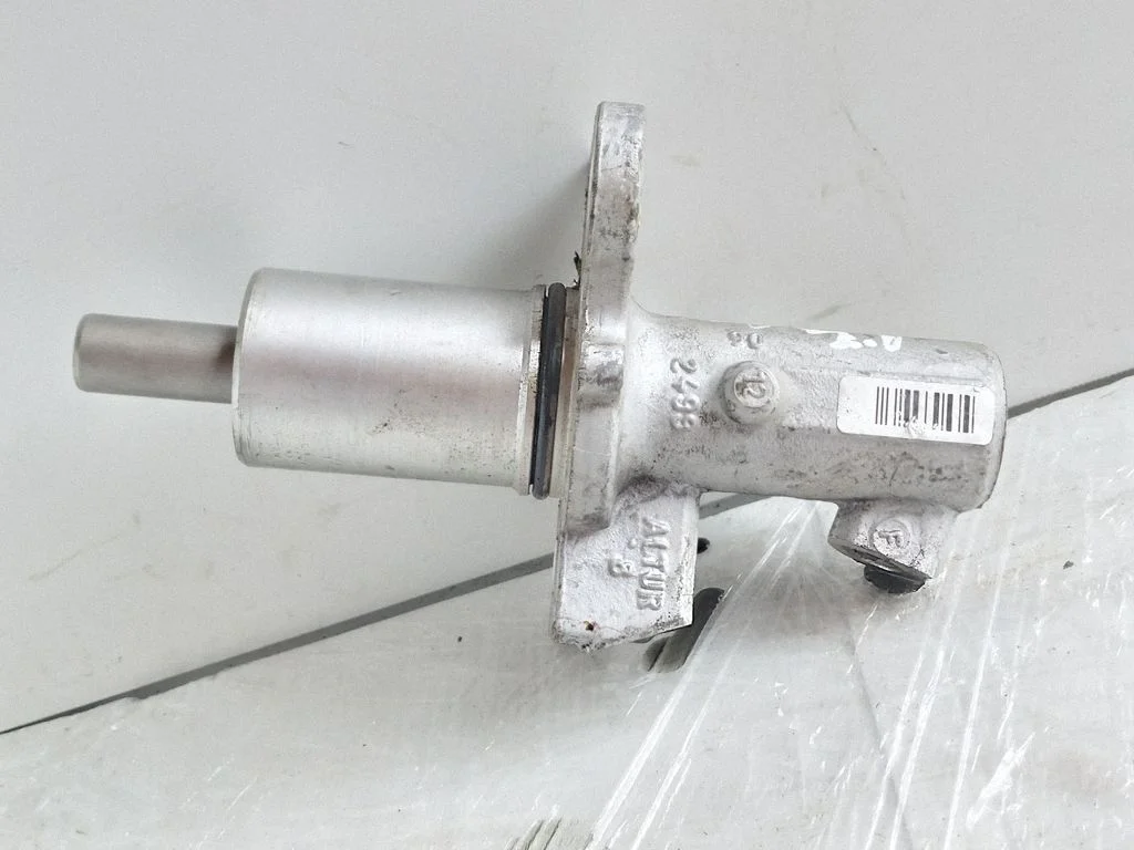 Master brake cylinder – Audi A6 Allroad C6 (2006-2011)