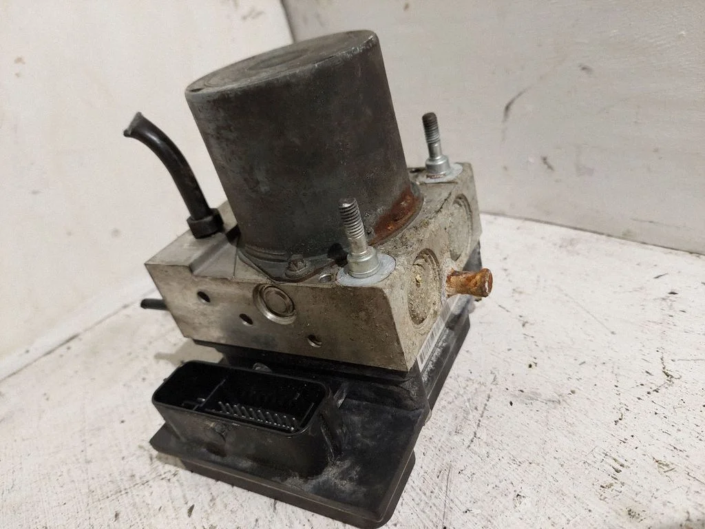 ABS block – Audi A6 Allroad C6 (2006-2011)