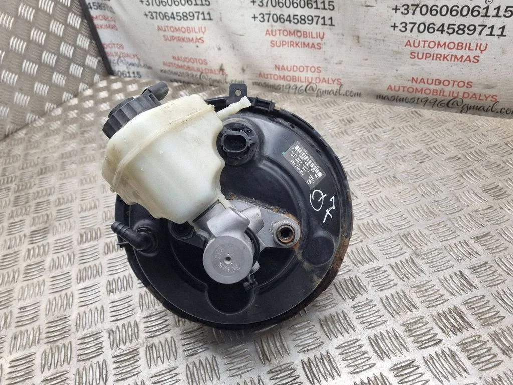 Brake booster – Audi Q7 4L (2005-2015)