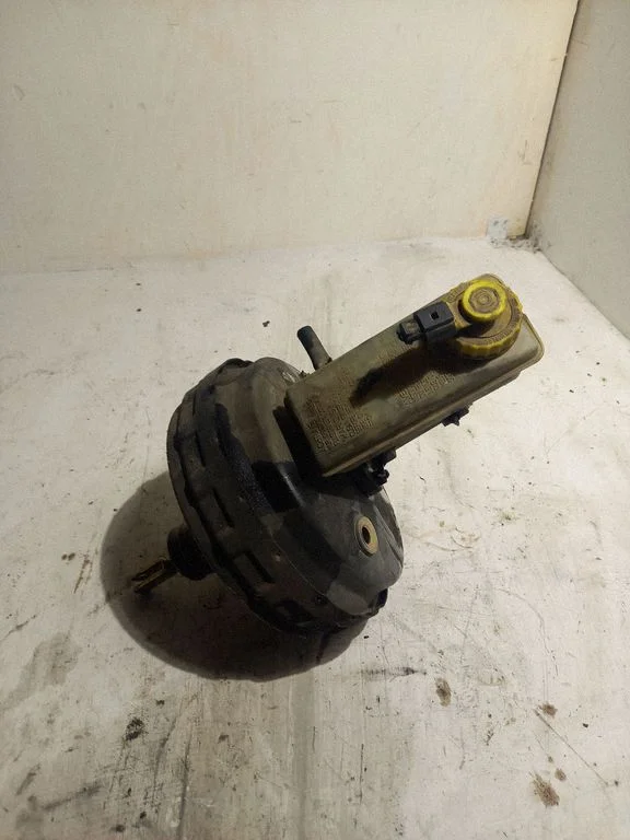 Brake booster – Ford Galaxy (1995-2000)