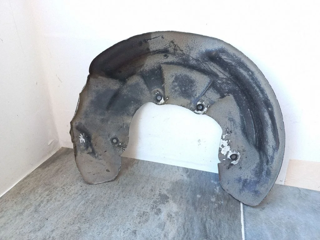Esimese piduriketta tolmukaitse – Audi A6 Allroad C6 (2006-2011)