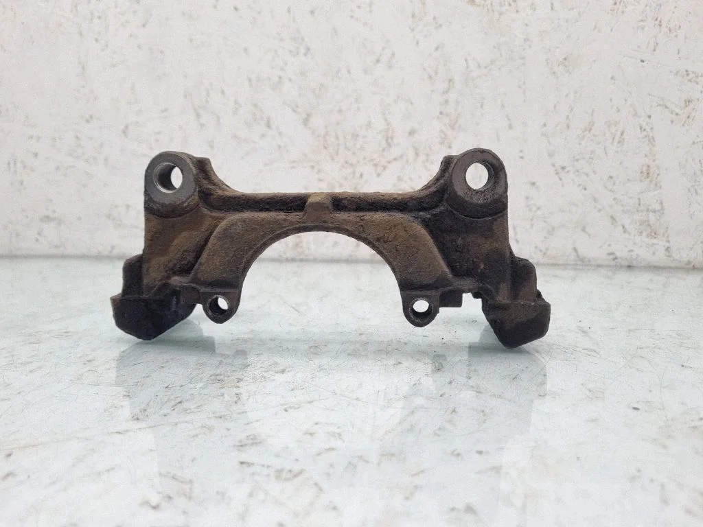Front Brake Caliper Pad/Carrier – Audi A4 Allroad B8 (2008-2016)