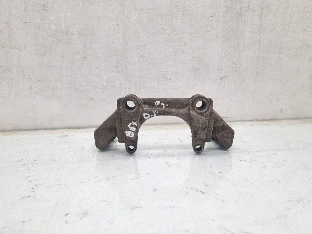 Front Brake Caliper Pad/Carrier – Volkswagen Passat B5.5 (2001-2005)
