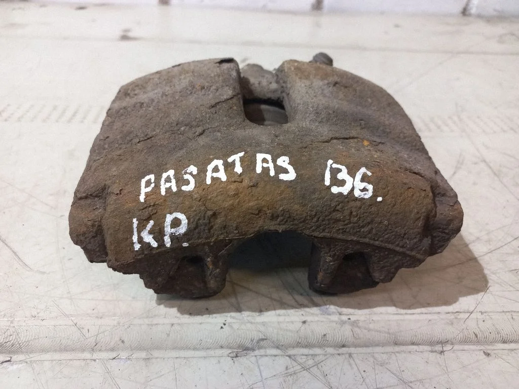 Esimene pidurisadul – eesmine vasak