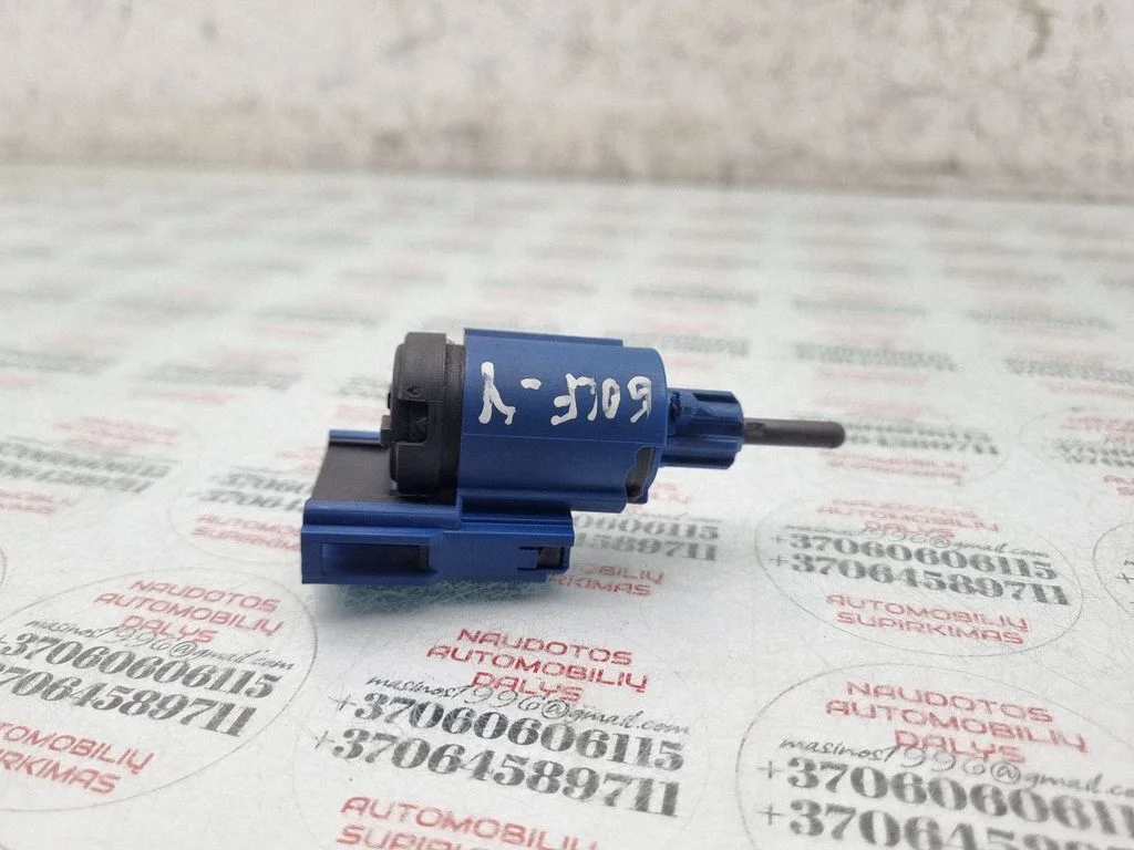 Brake pedal sensor switch 1J0927189