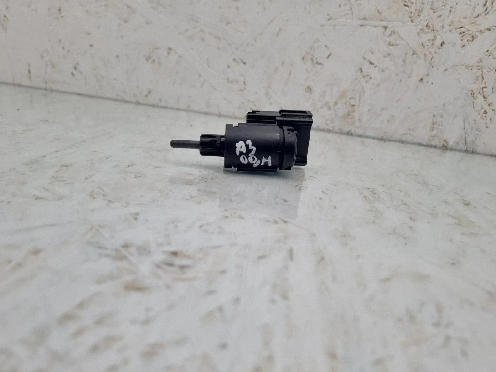 Piduripedaali andur 3B0945511C
