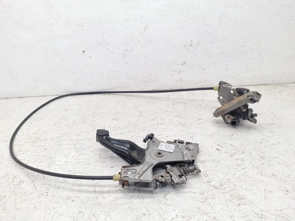 Handbrake/parking brake lever assembly – Volkswagen Touareg I (2002-2010)