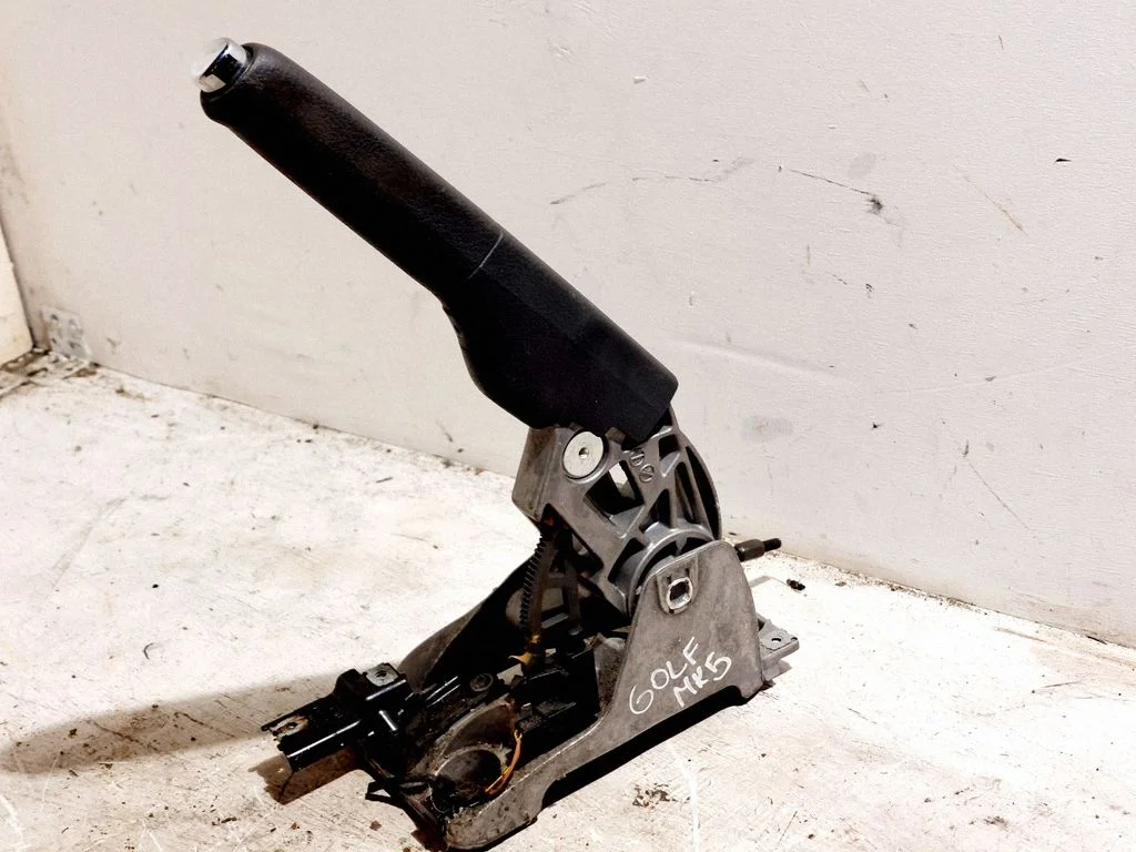 Handbrake/parking brake lever assembly – Volkswagen Golf Plus (2005-2013)