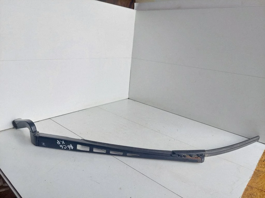 Front wiper blade arm 4F1955409