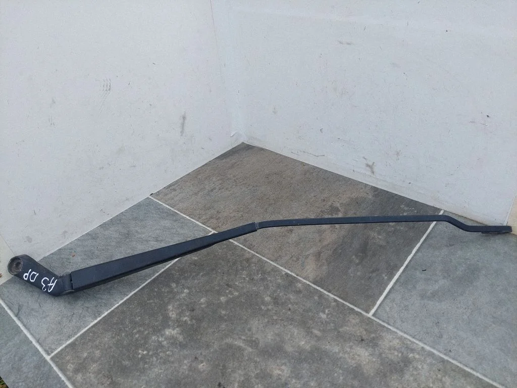 Front wiper blade arm 1J1955410A