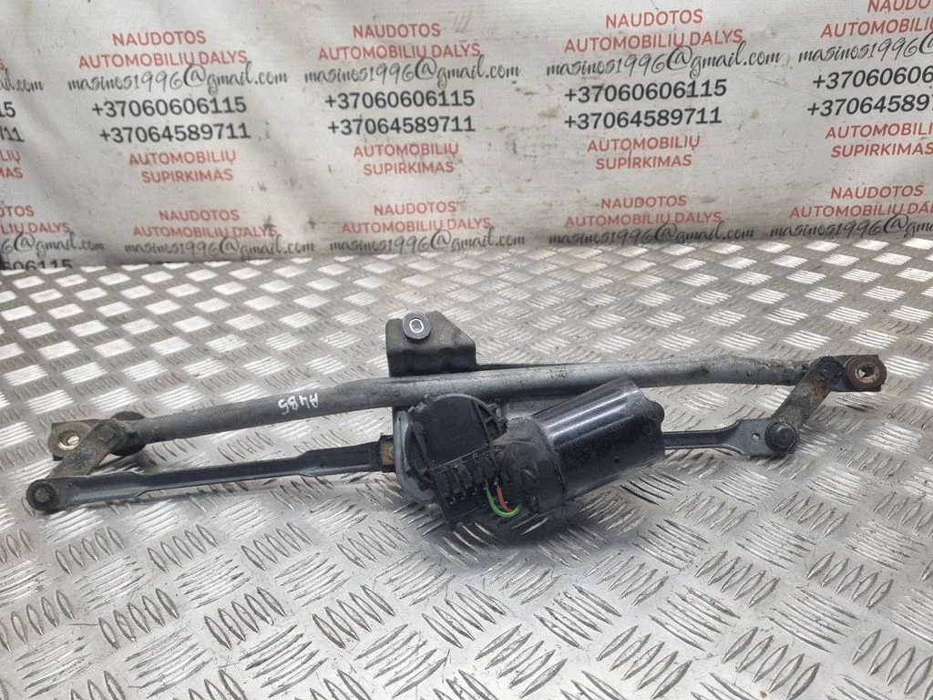 Kojameeste mehhanismi komplekt 8D1955113B