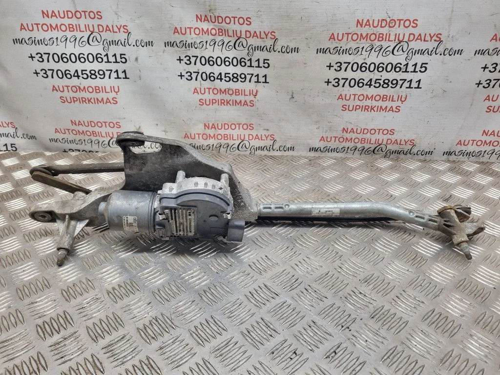 Front wiper linkage and motor – Audi A8 S8 D3 4E (2002-2009)