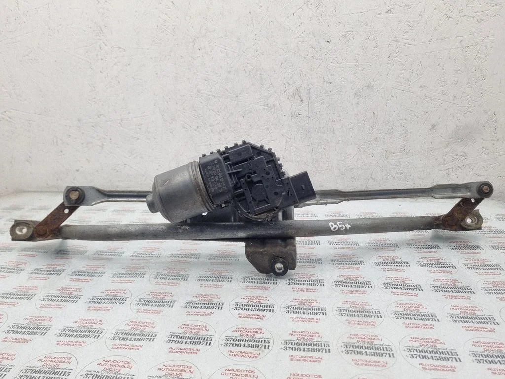 Front wiper linkage and motor 3B1955113D