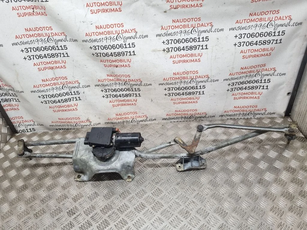 Front wiper linkage and motor 7M0955023D